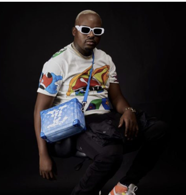 Emotionz DJ – Amahinya Hinya ft. Soa Matrix & Aymos [Mp3 Download]