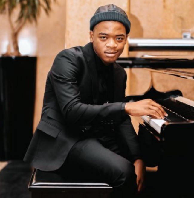 Ntokzin & Mick Man – RaraneMick (Main Mix) [Mp3 Download]